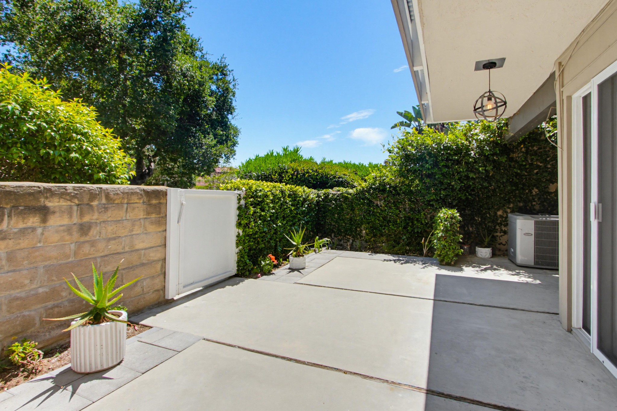 Virtual tour photo 48 of 55 for 2842 Luciernaga St