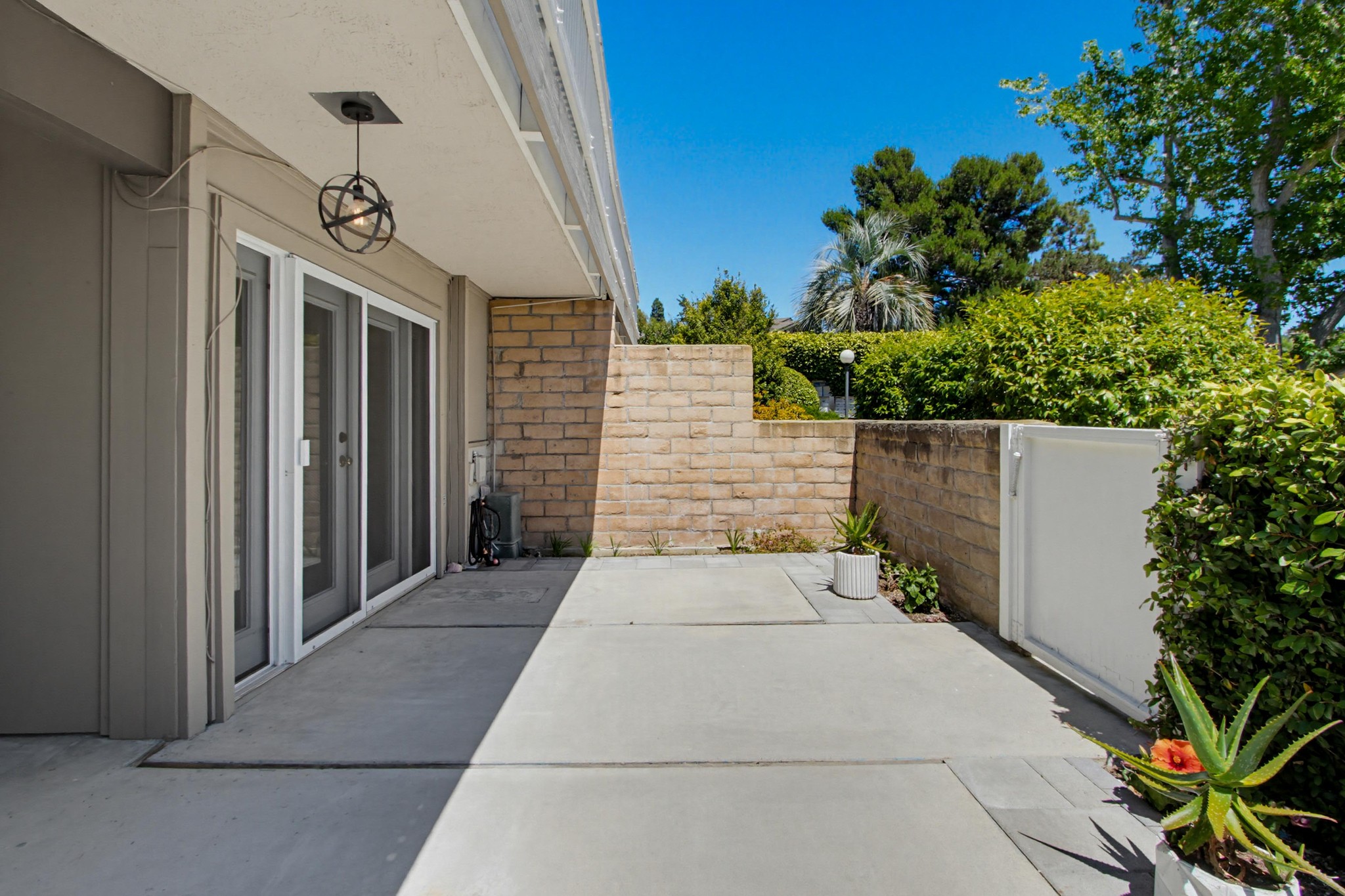 Virtual tour photo 50 of 55 for 2842 Luciernaga St