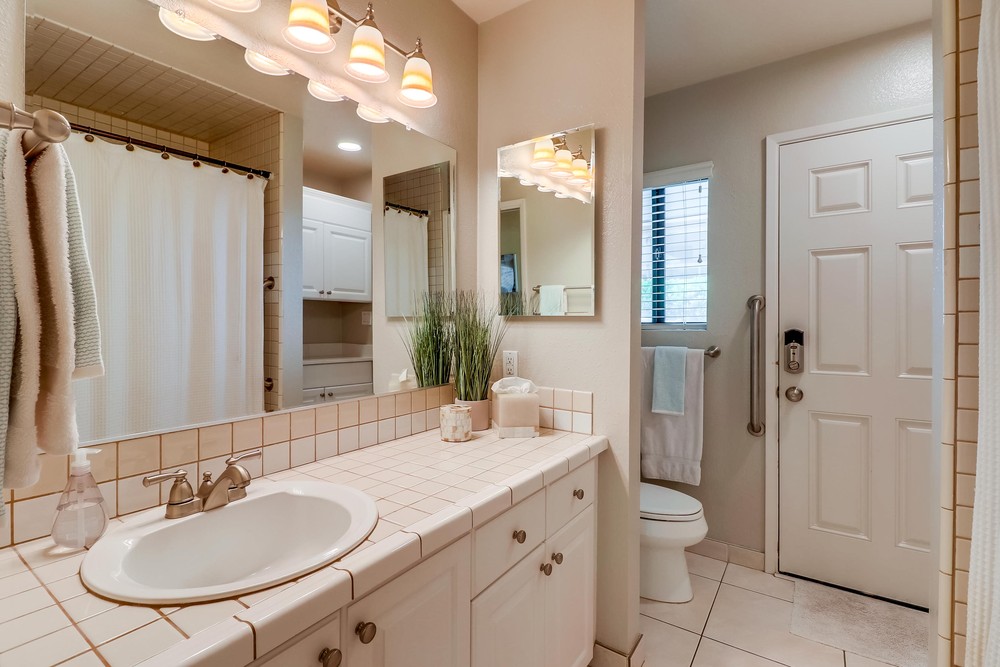 Virtual tour photo 28 of 37 for 2845 Ocean Front Walk