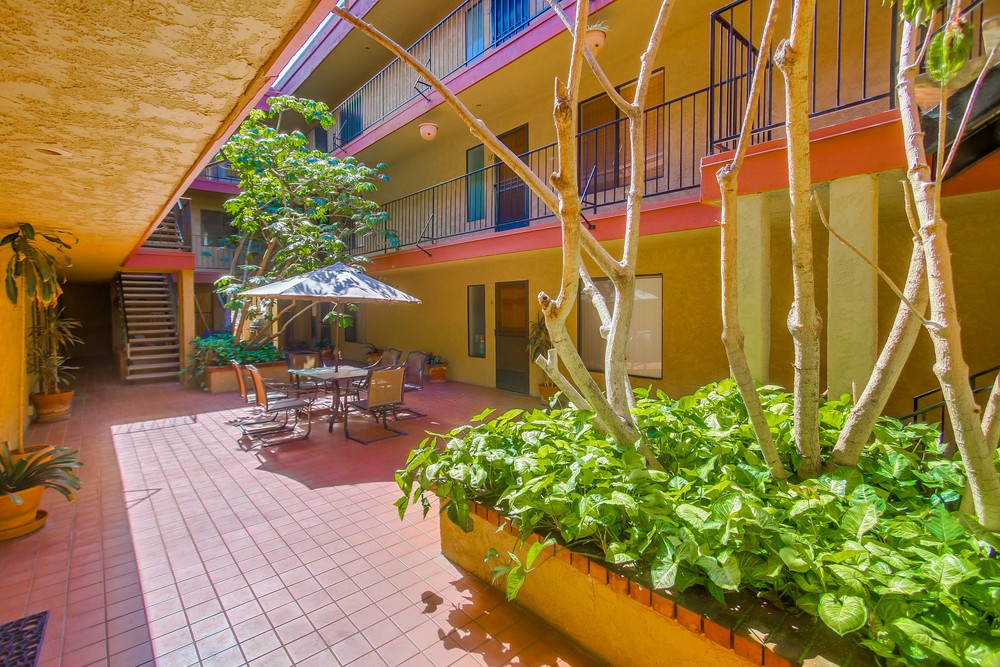 Virtual tour photo 10 of 55 for 2849 E St #15