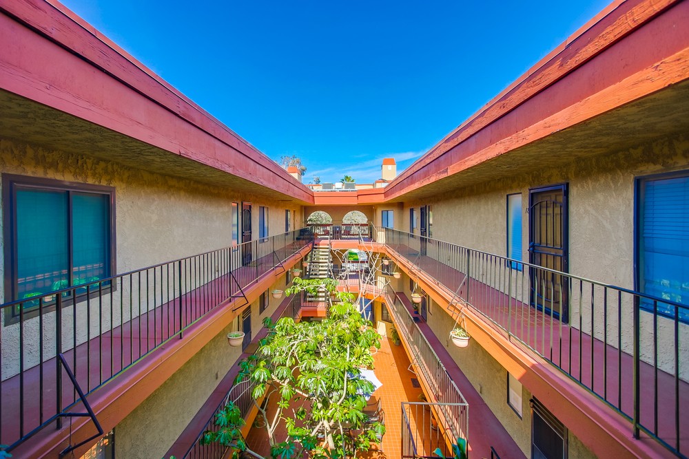 Virtual tour photo 13 of 55 for 2849 E St #15