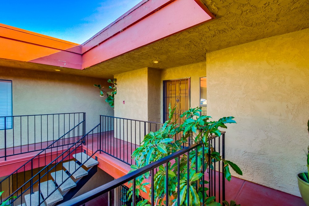 Virtual tour photo 11 of 43 for 2849 E St #15