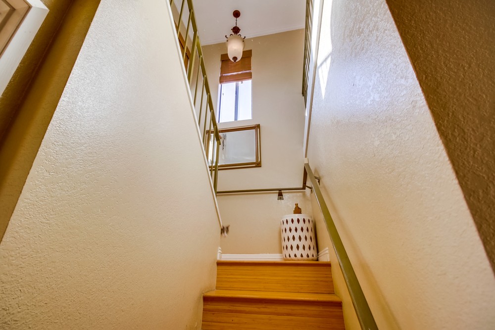Virtual tour photo 14 of 43 for 2849 E St #15