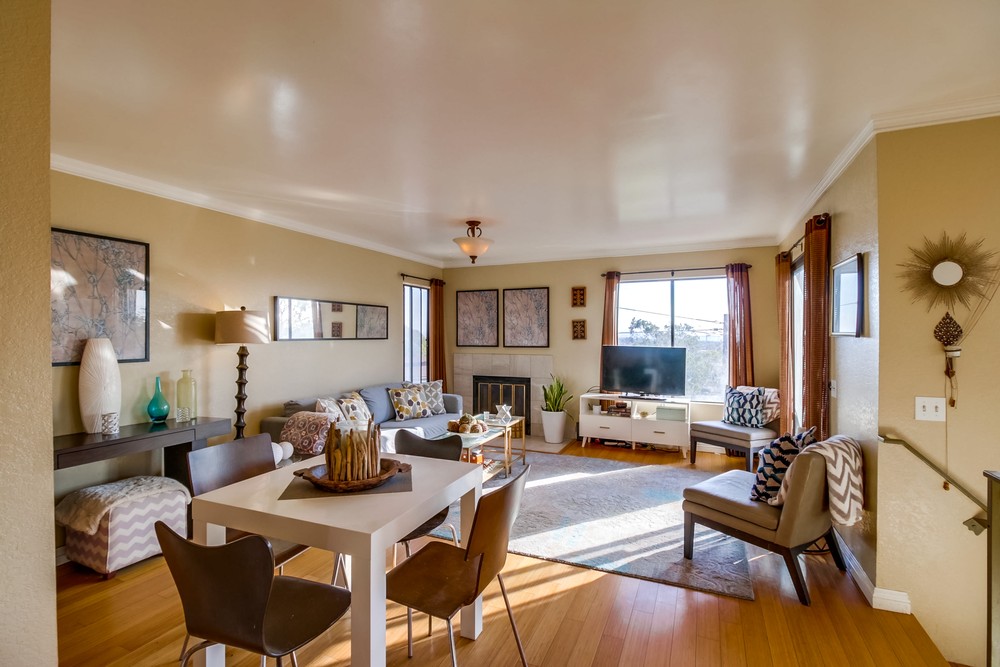 Virtual tour photo 18 of 43 for 2849 E St #15