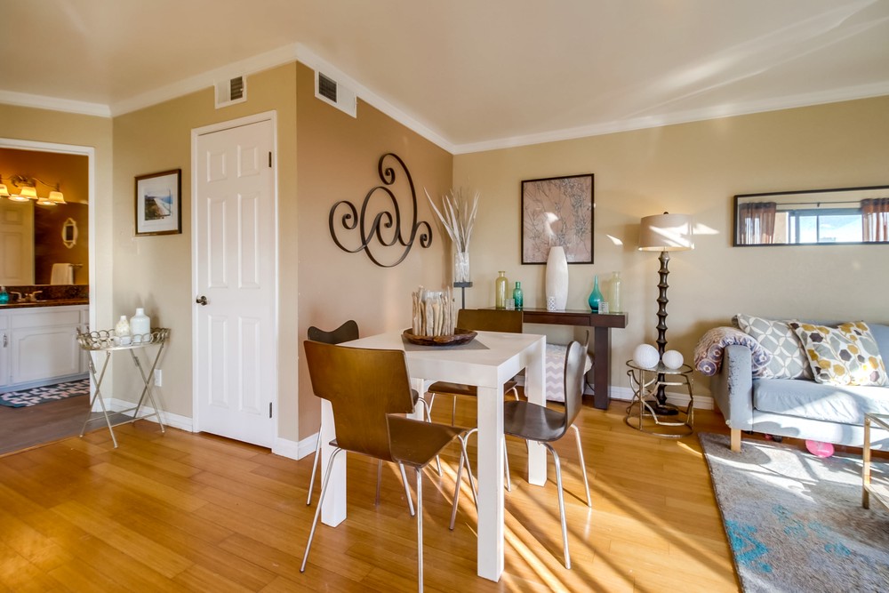 Virtual tour photo 23 of 43 for 2849 E St #15