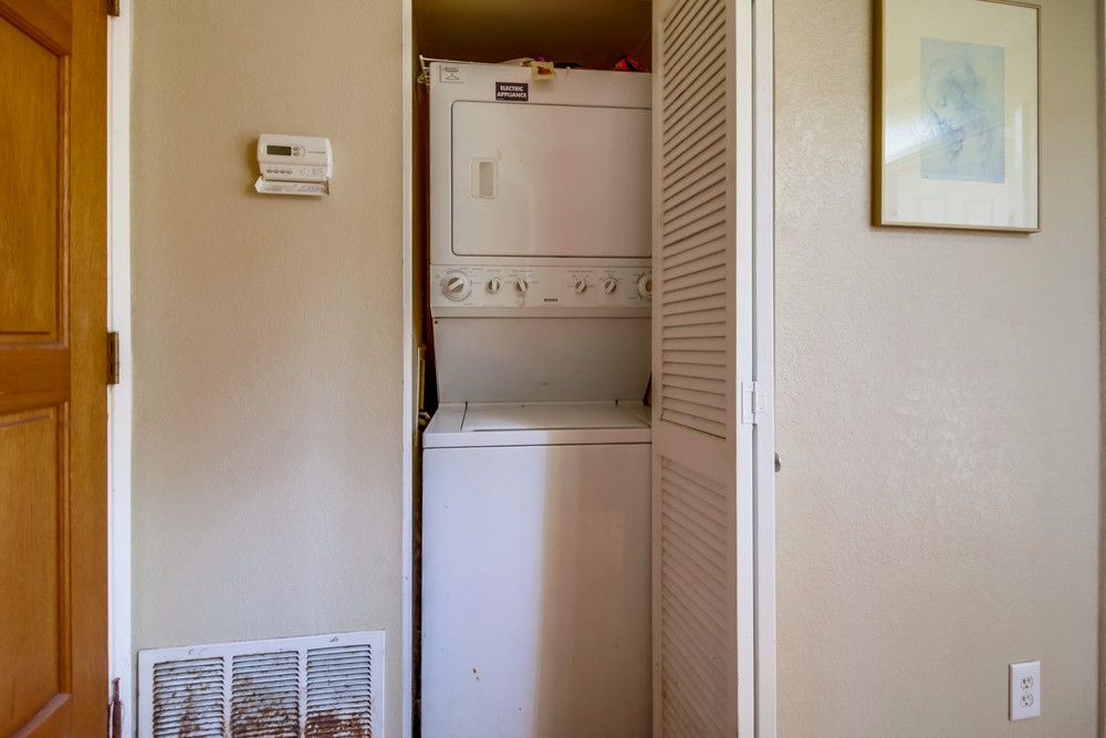 Virtual tour photo 38 of 43 for 2849 E St #15