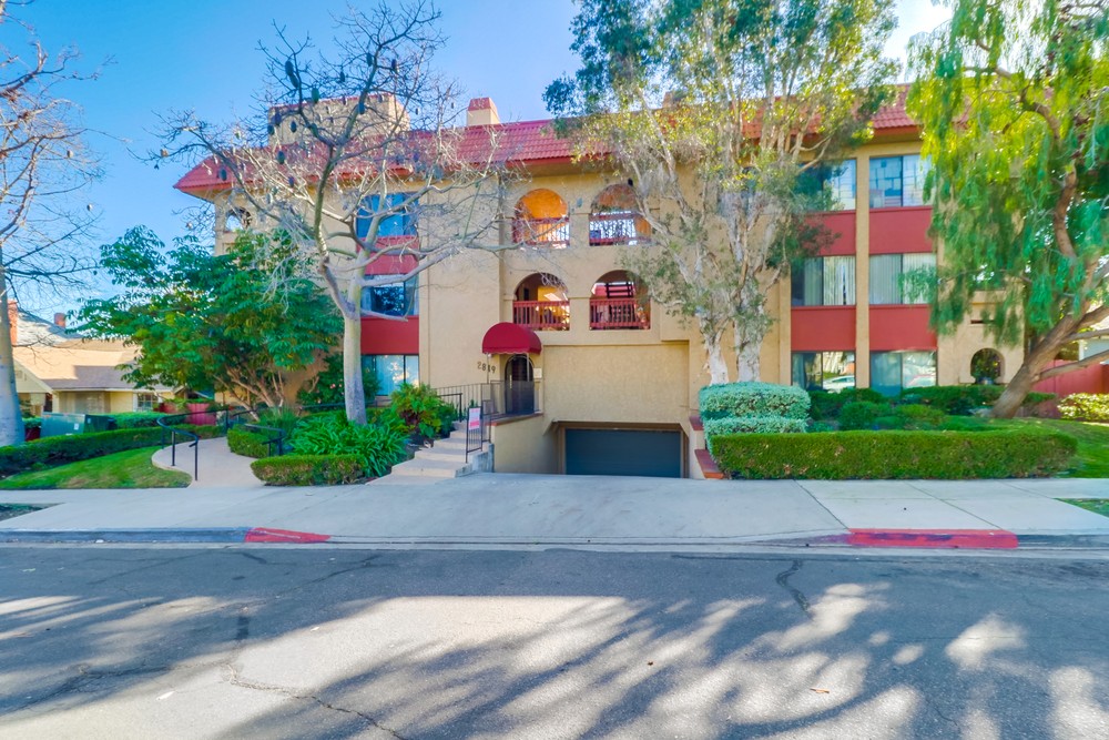 Virtual tour photo 1 of 34 for 2849 E St UNIT 21