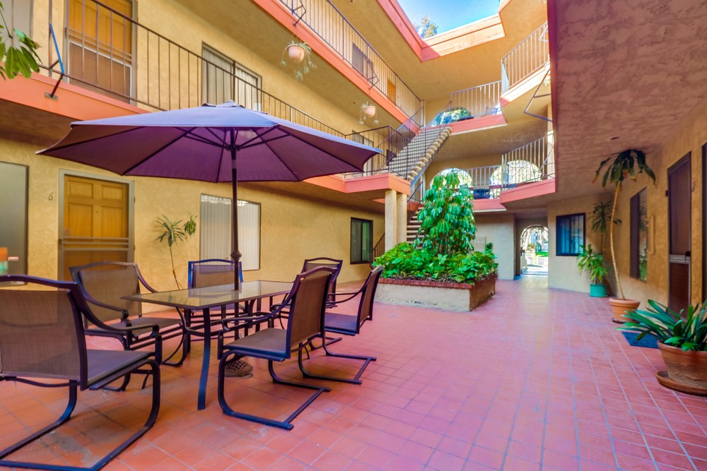 Virtual tour photo 8 of 34 for 2849 E St UNIT 21