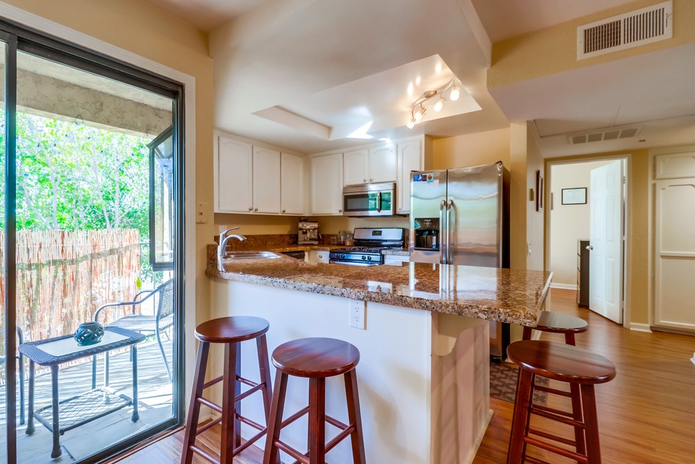 Virtual tour photo 18 of 34 for 2849 E St UNIT 21
