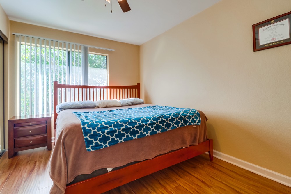 Virtual tour photo 24 of 34 for 2849 E St UNIT 21