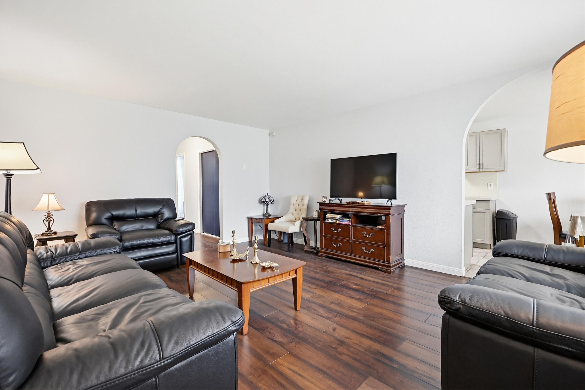 Virtual tour photo 14 of 52 for 285 Moss St UNIT 64