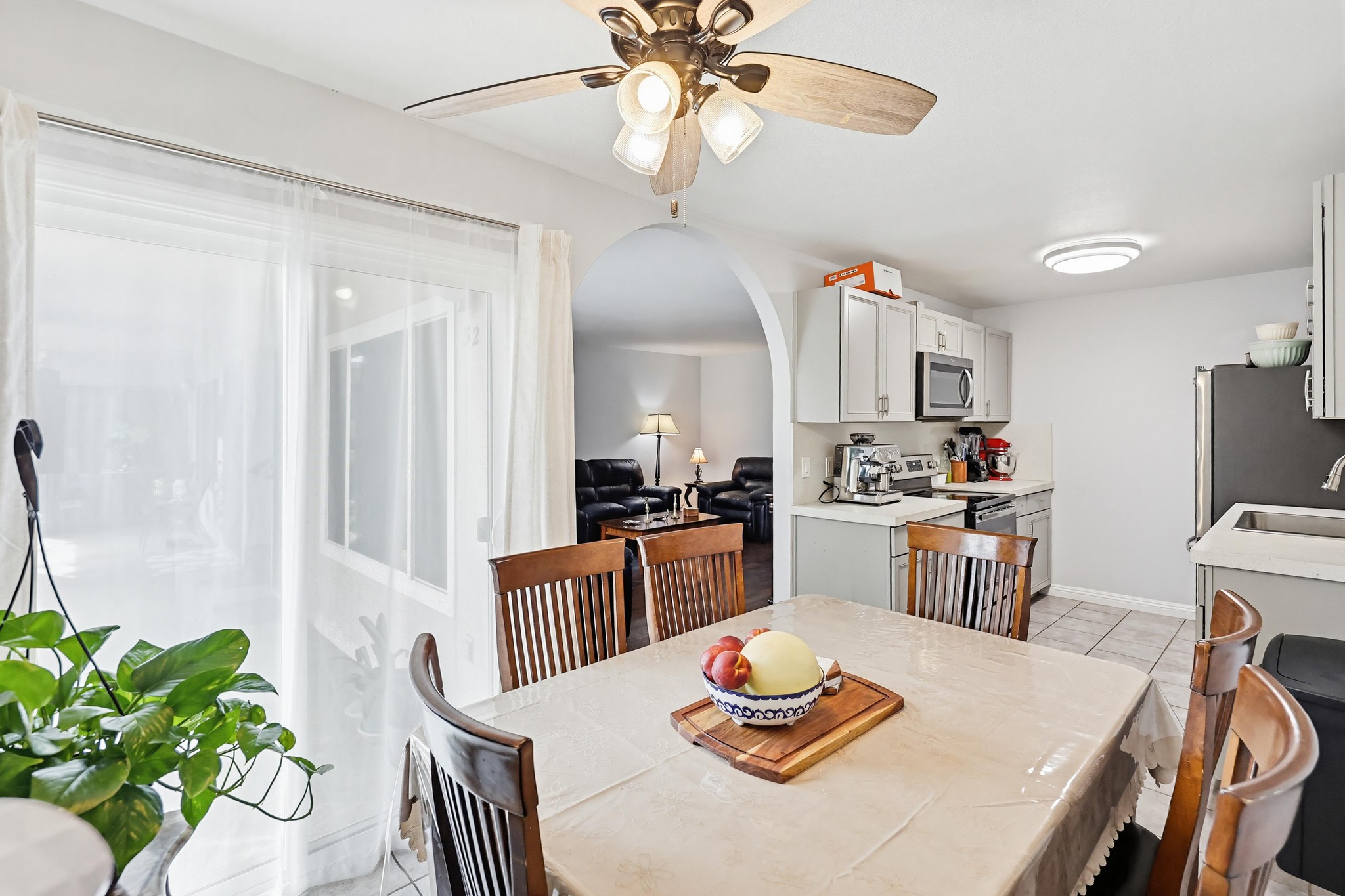 Virtual tour photo 21 of 52 for 285 Moss St UNIT 64
