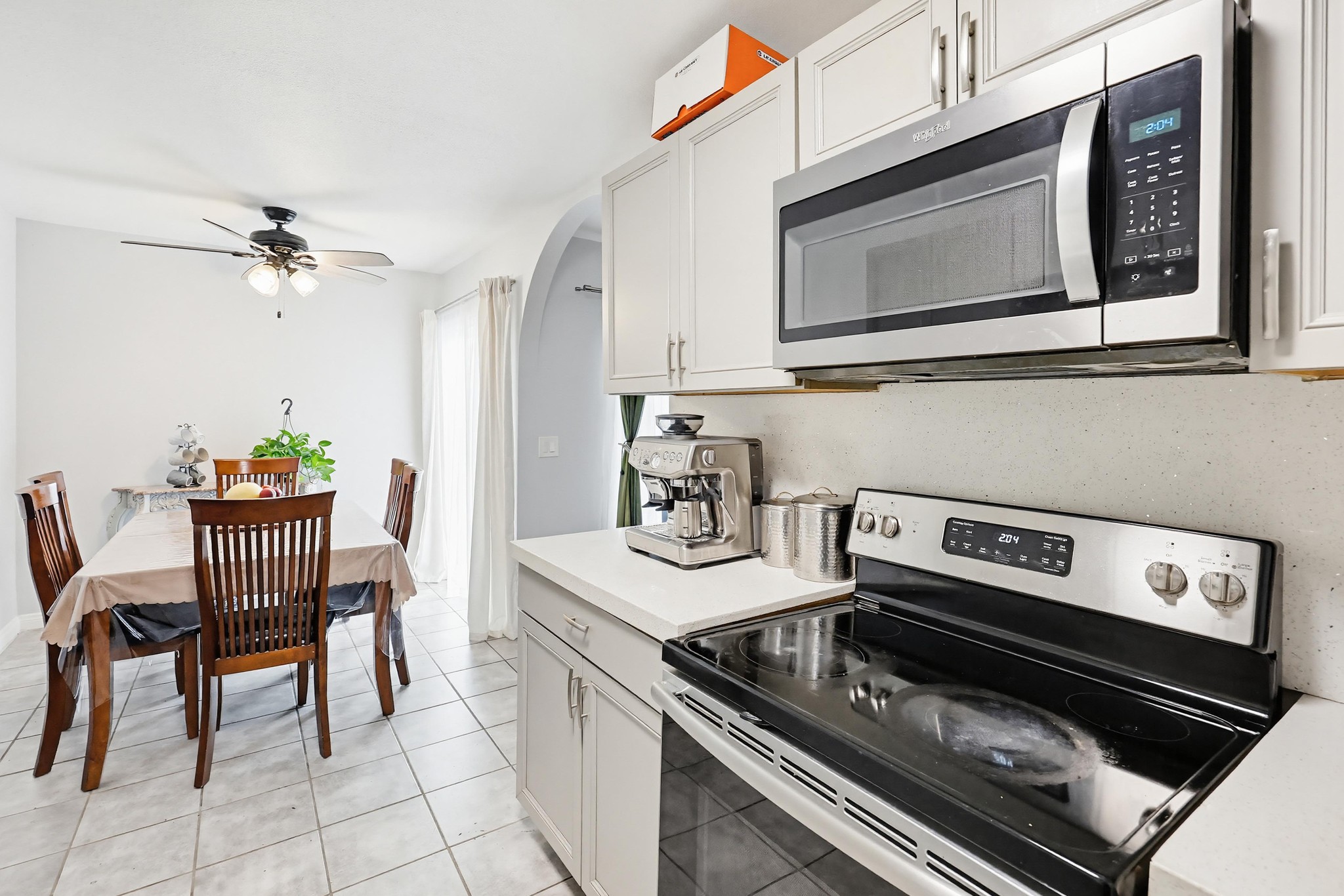 Virtual tour photo 27 of 52 for 285 Moss St UNIT 64