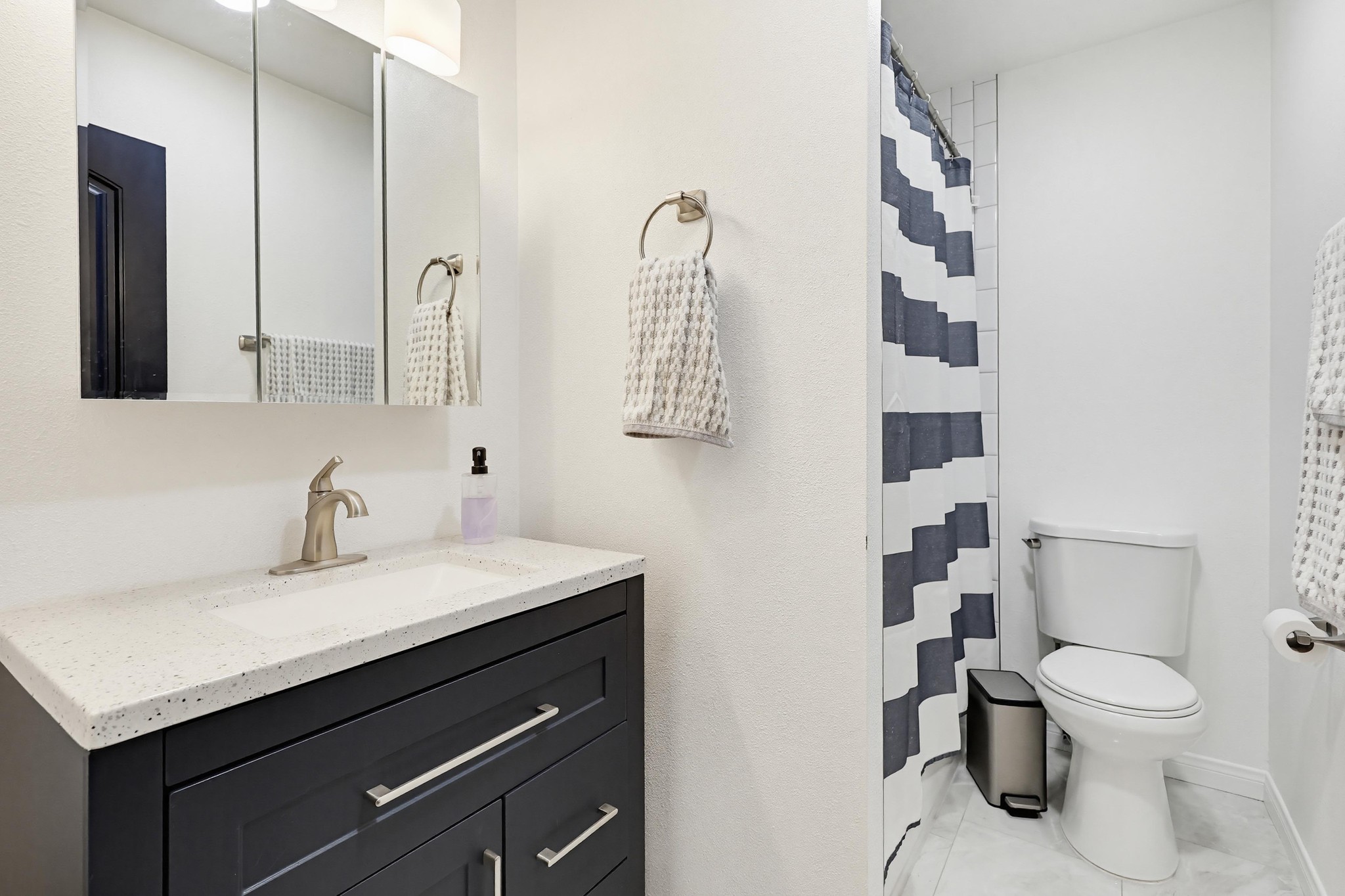 Virtual tour photo 30 of 52 for 285 Moss St UNIT 64