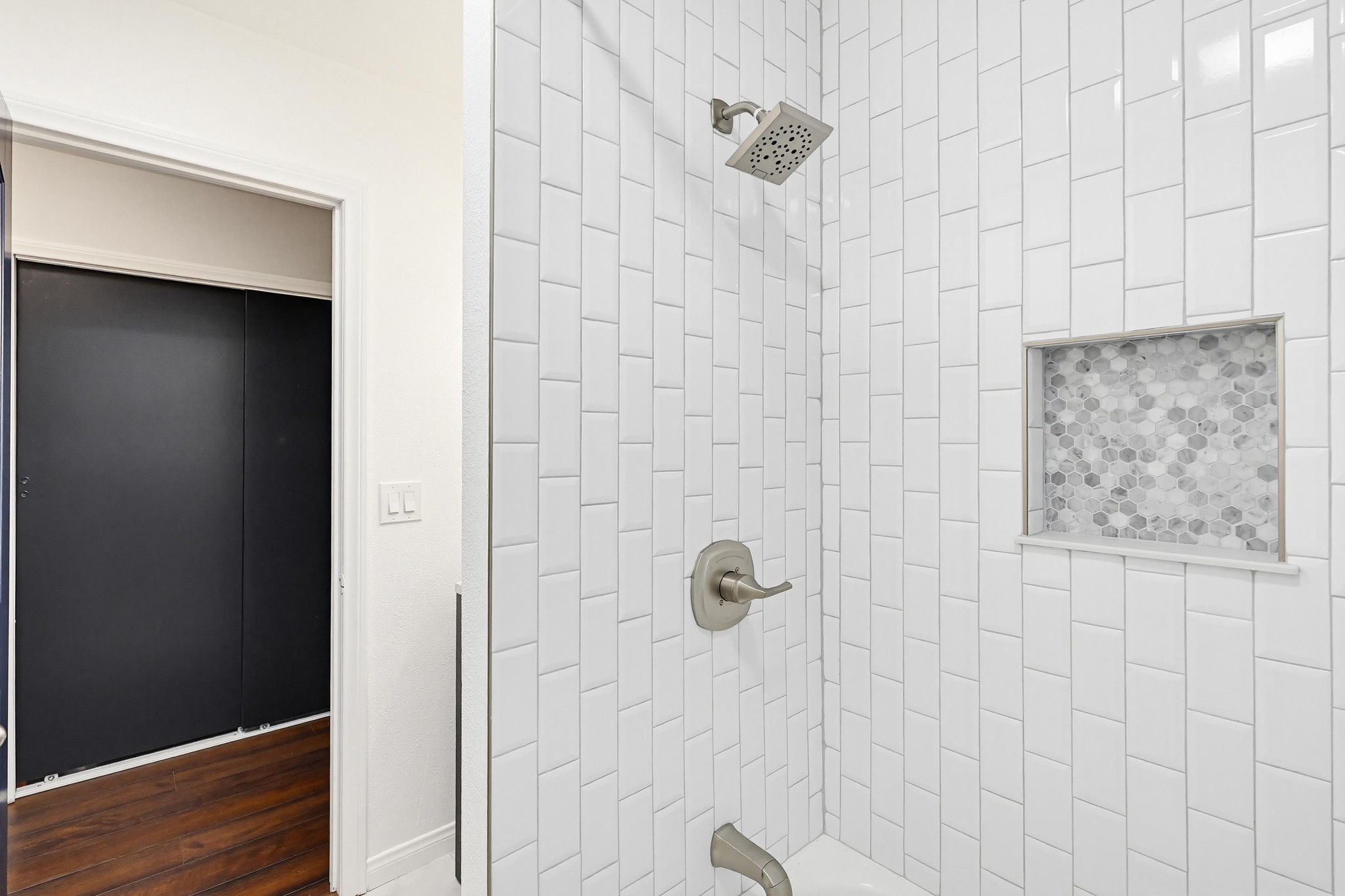 Virtual tour photo 31 of 52 for 285 Moss St UNIT 64