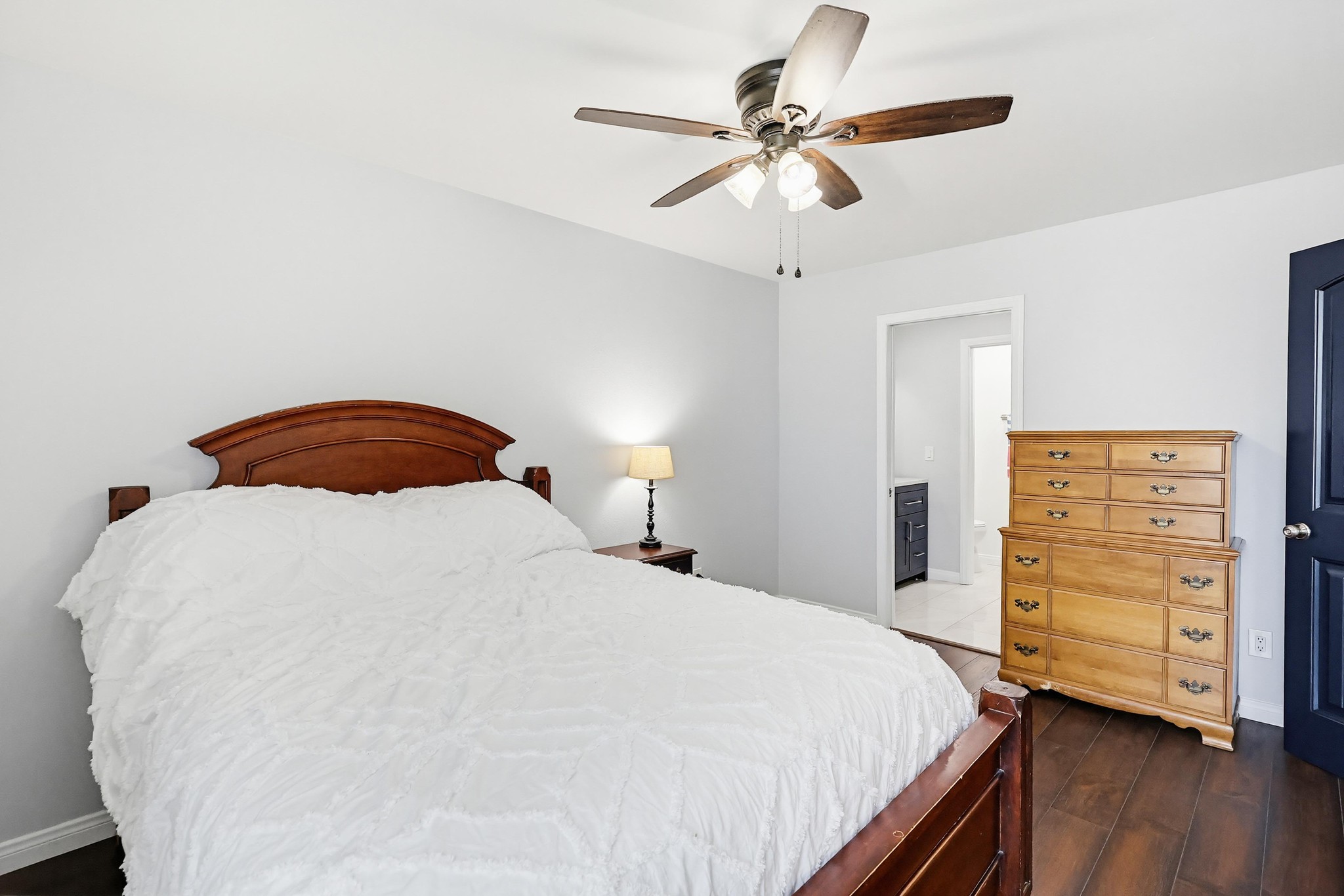 Virtual tour photo 37 of 52 for 285 Moss St UNIT 64