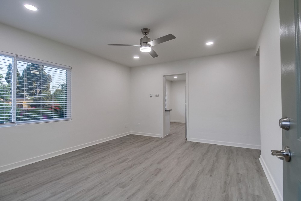 Virtual tour photo 17 of 44 for 2850 Broadway