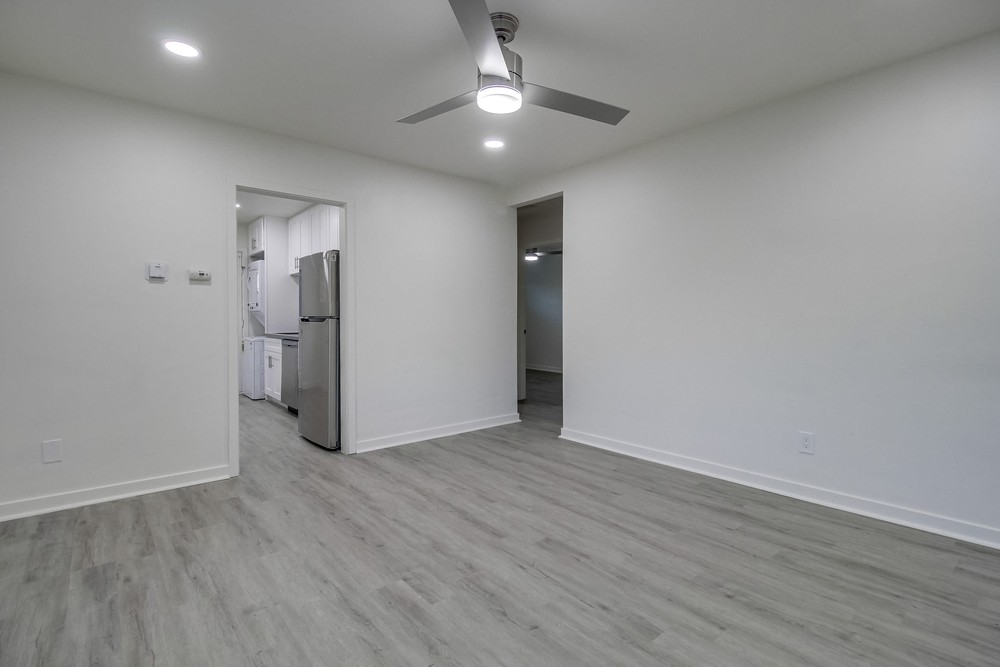 Virtual tour photo 22 of 44 for 2850 Broadway