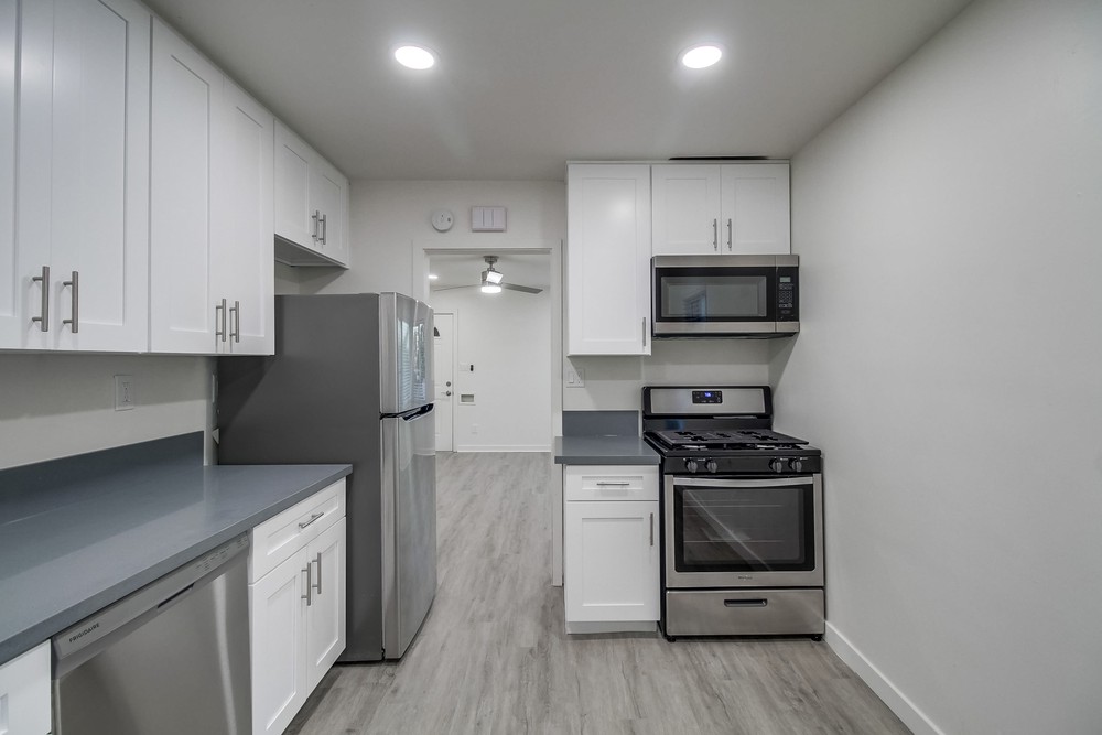 Virtual tour photo 27 of 44 for 2850 Broadway