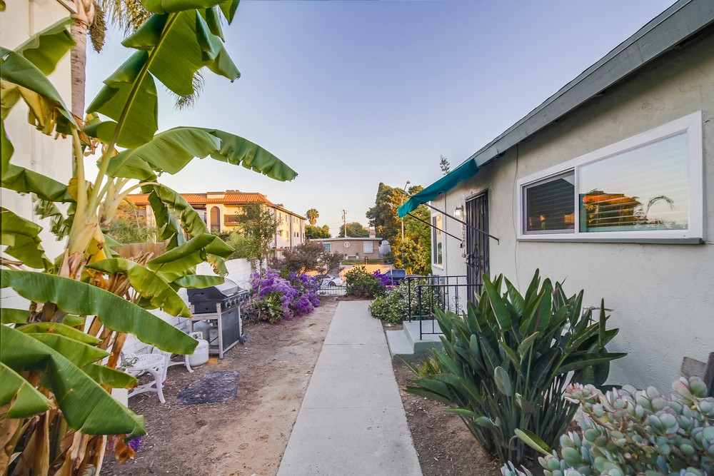 Virtual tour photo 43 of 44 for 2850 Broadway