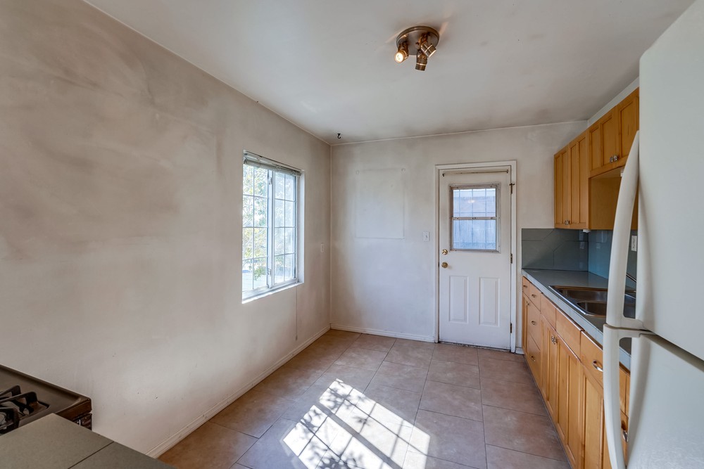 Virtual tour photo 15 of 28 for 2850 Broadway