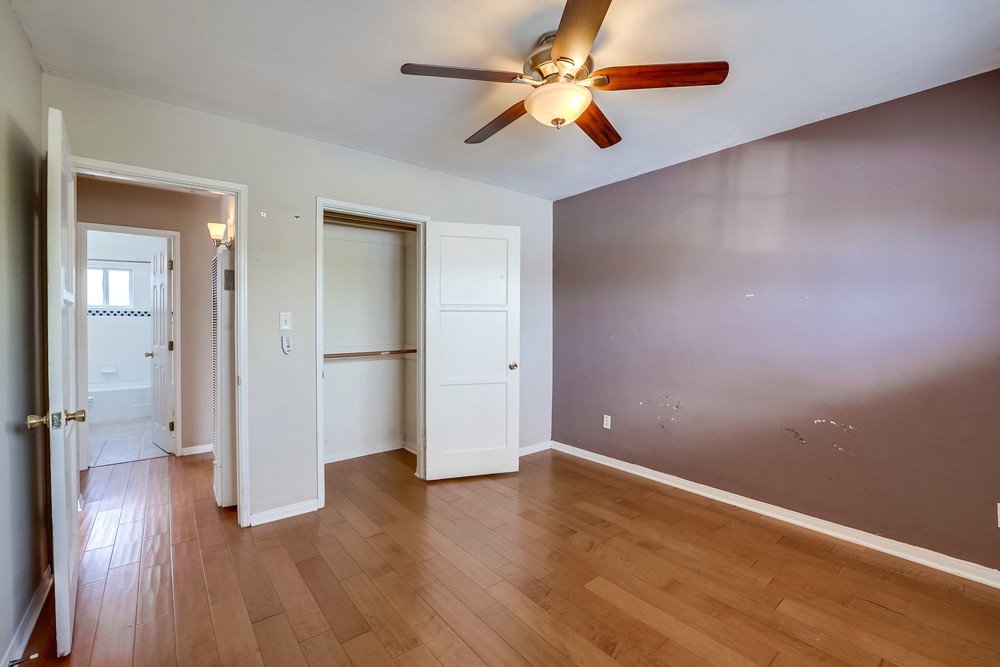 Virtual tour photo 24 of 28 for 2850 Broadway