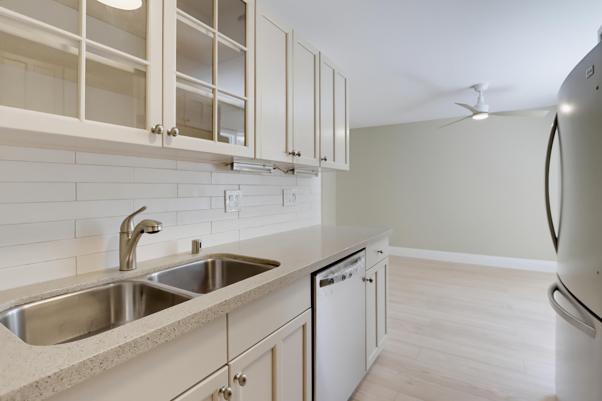 Virtual tour photo 20 of 33 for 2850 Reynard Way #9