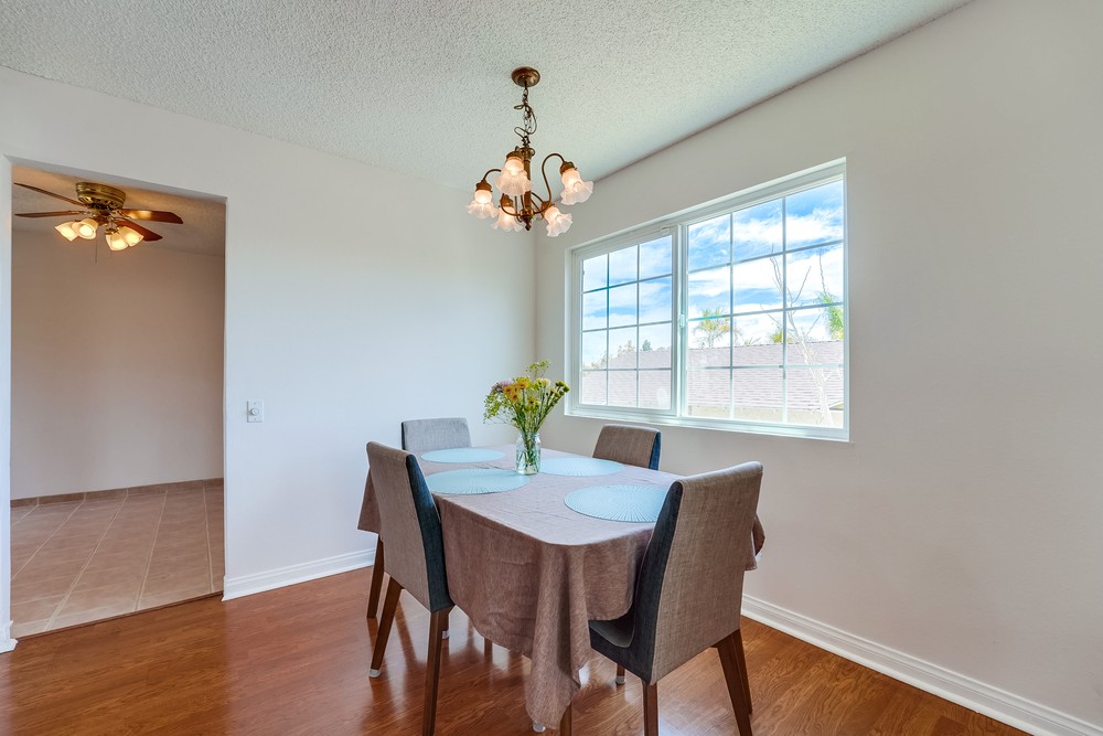 Virtual tour photo 16 of 52 for 2851 Dahlia Ave