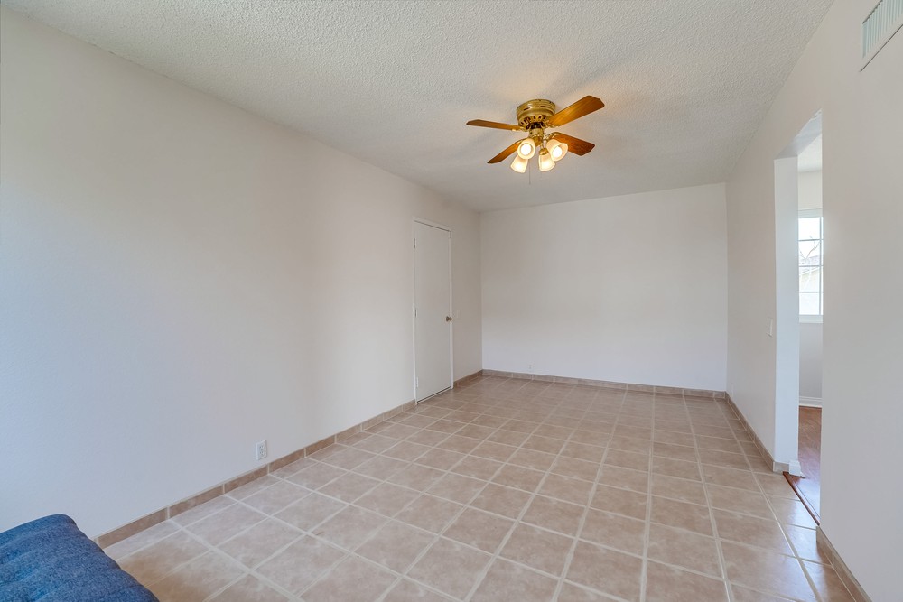 Virtual tour photo 26 of 52 for 2851 Dahlia Ave