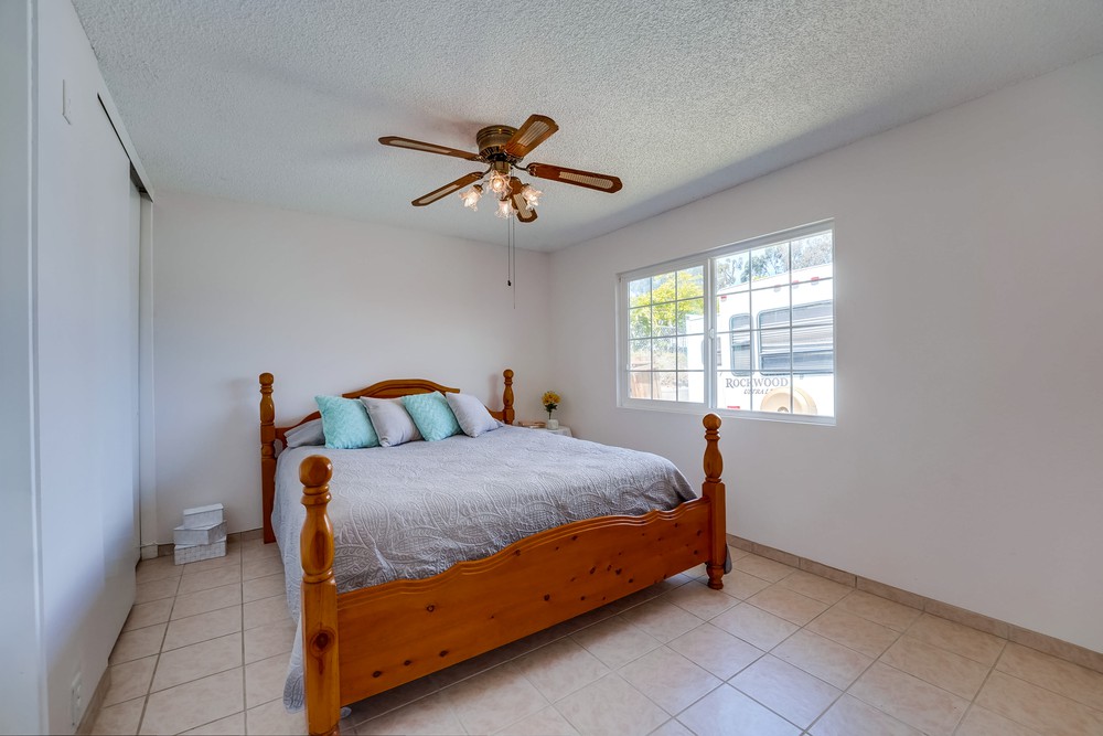 Virtual tour photo 29 of 52 for 2851 Dahlia Ave