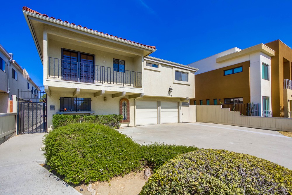 Virtual tour photo 3 of 35 for 2852 C St