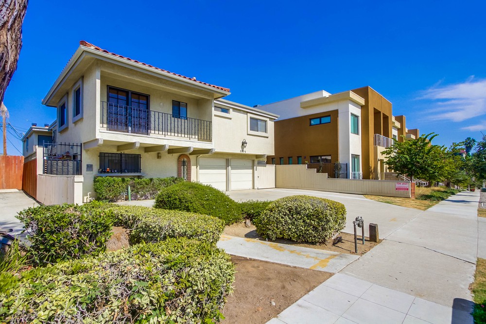 Virtual tour photo 4 of 35 for 2852 C St