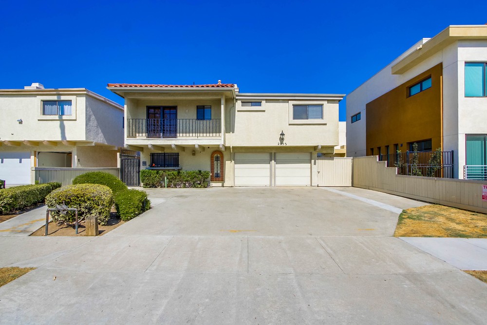 Virtual tour photo 5 of 35 for 2852 C St