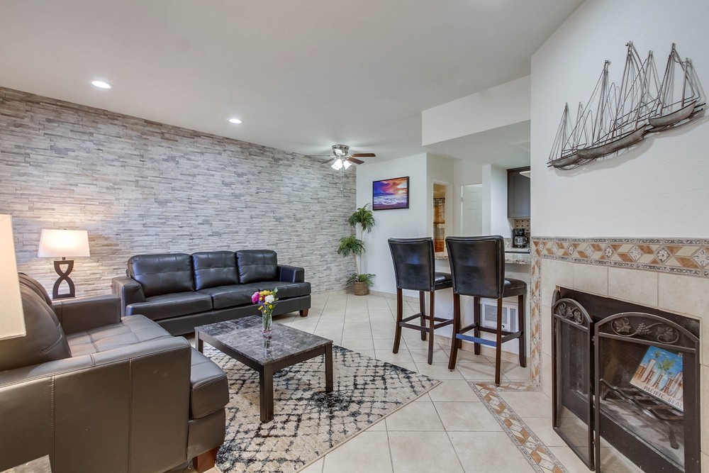 Virtual tour photo 11 of 35 for 2852 C St