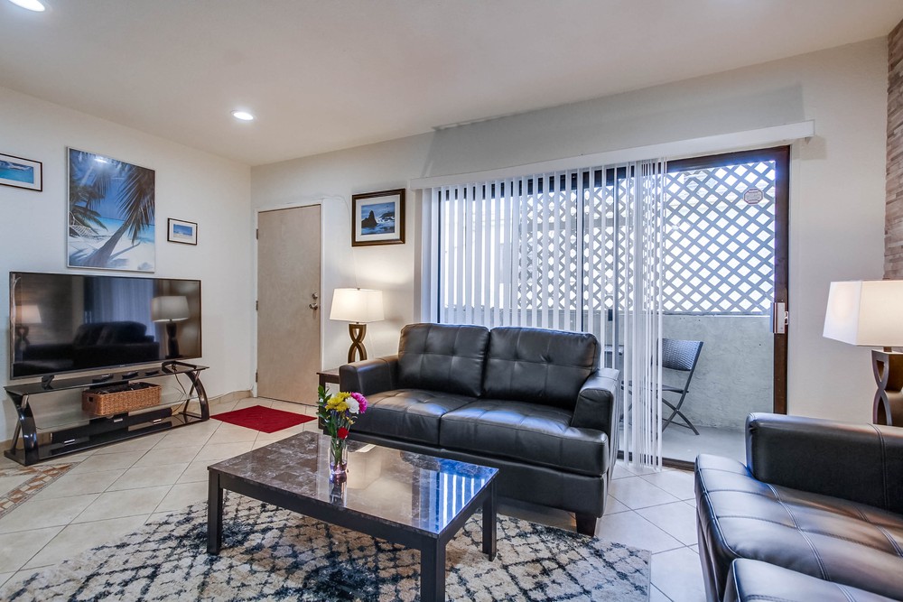 Virtual tour photo 13 of 35 for 2852 C St