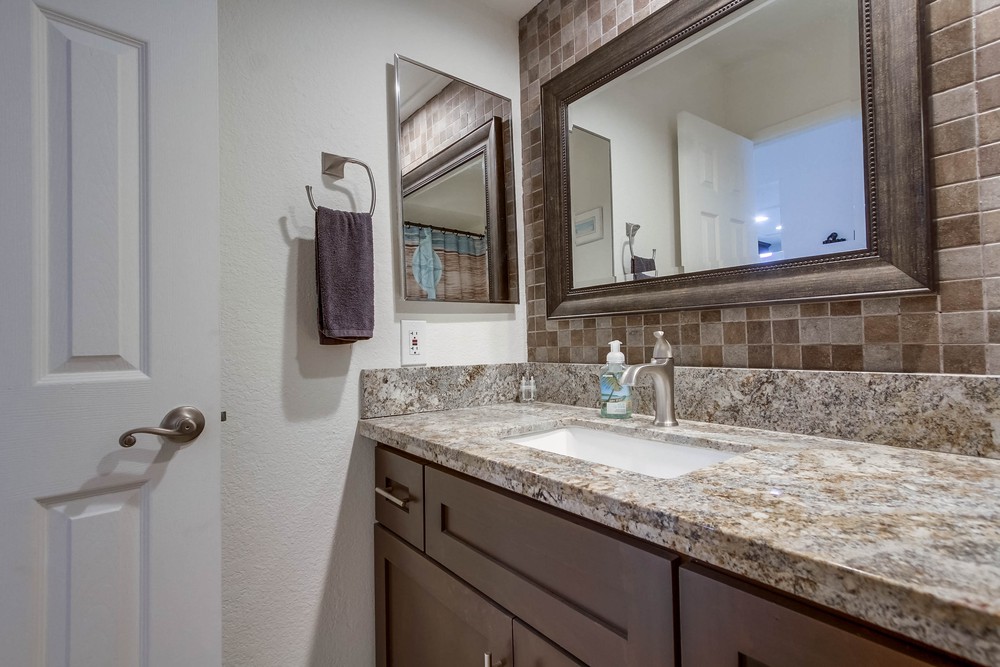 Virtual tour photo 33 of 35 for 2852 C St