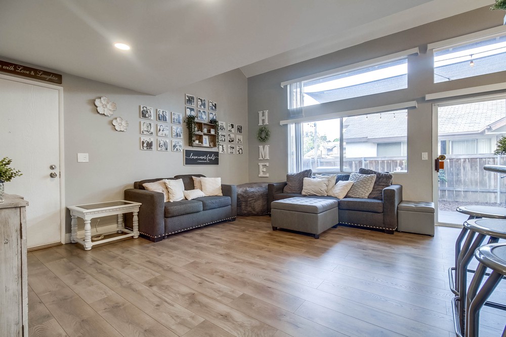 Virtual tour photo 12 of 49 for 2854 Casey St A