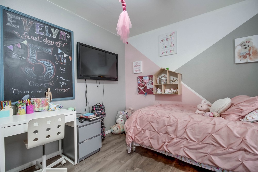 Virtual tour photo 28 of 49 for 2854 Casey St A