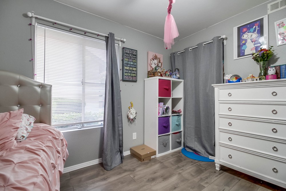 Virtual tour photo 29 of 49 for 2854 Casey St A