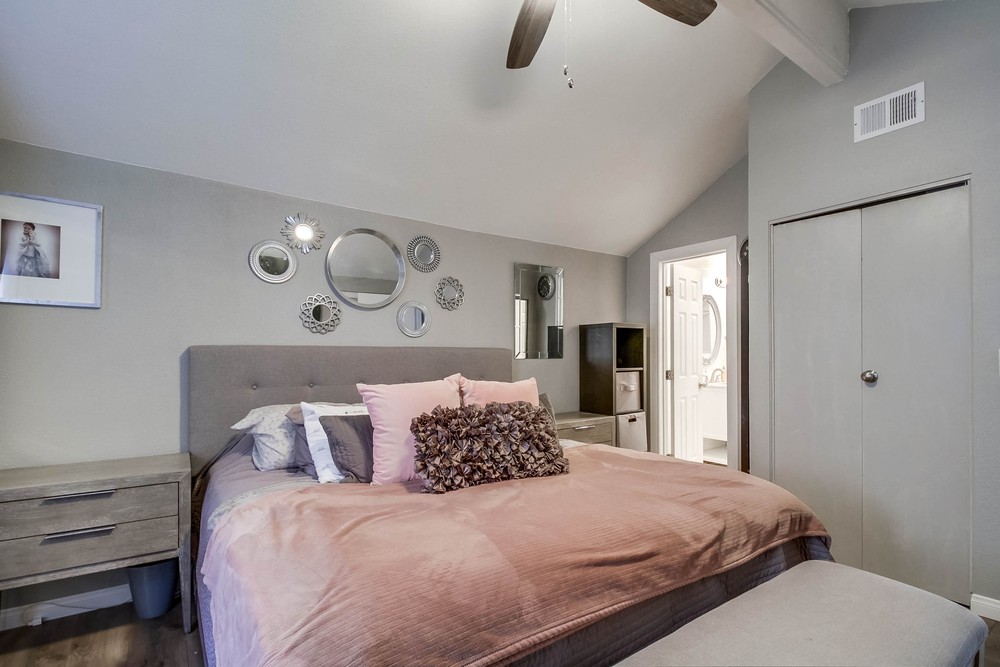 Virtual tour photo 37 of 49 for 2854 Casey St A