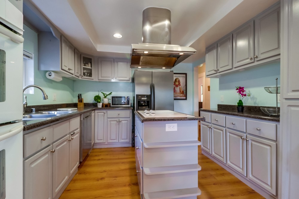 Virtual tour photo 19 of 30 for 2856 Elm St