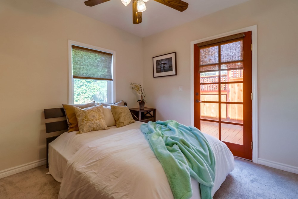 Virtual tour photo 26 of 30 for 2856 Elm St