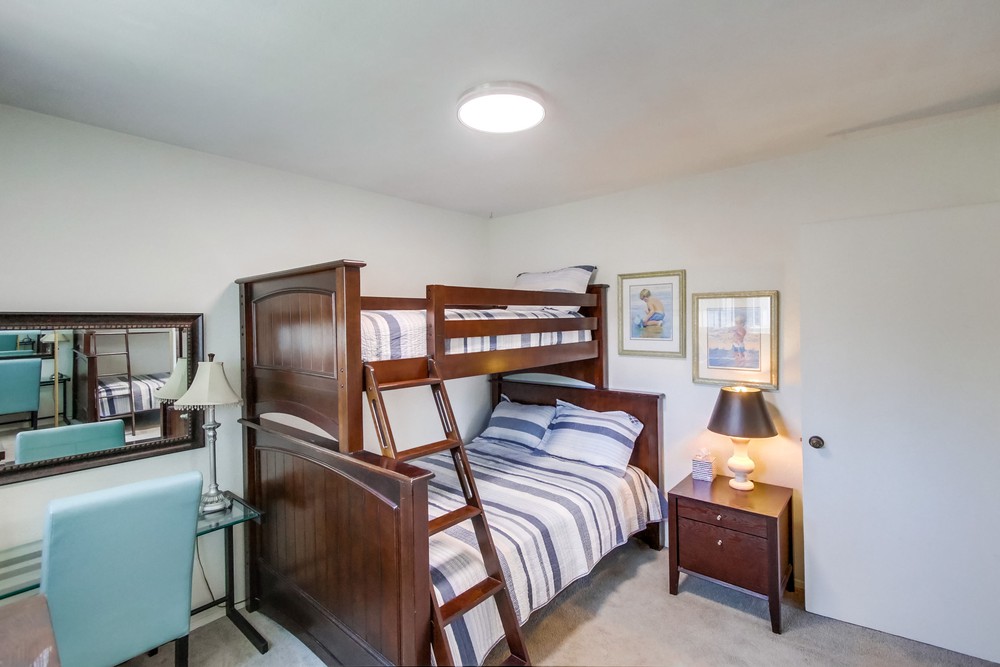 Virtual tour photo 20 of 25 for 2856 Mission Blvd