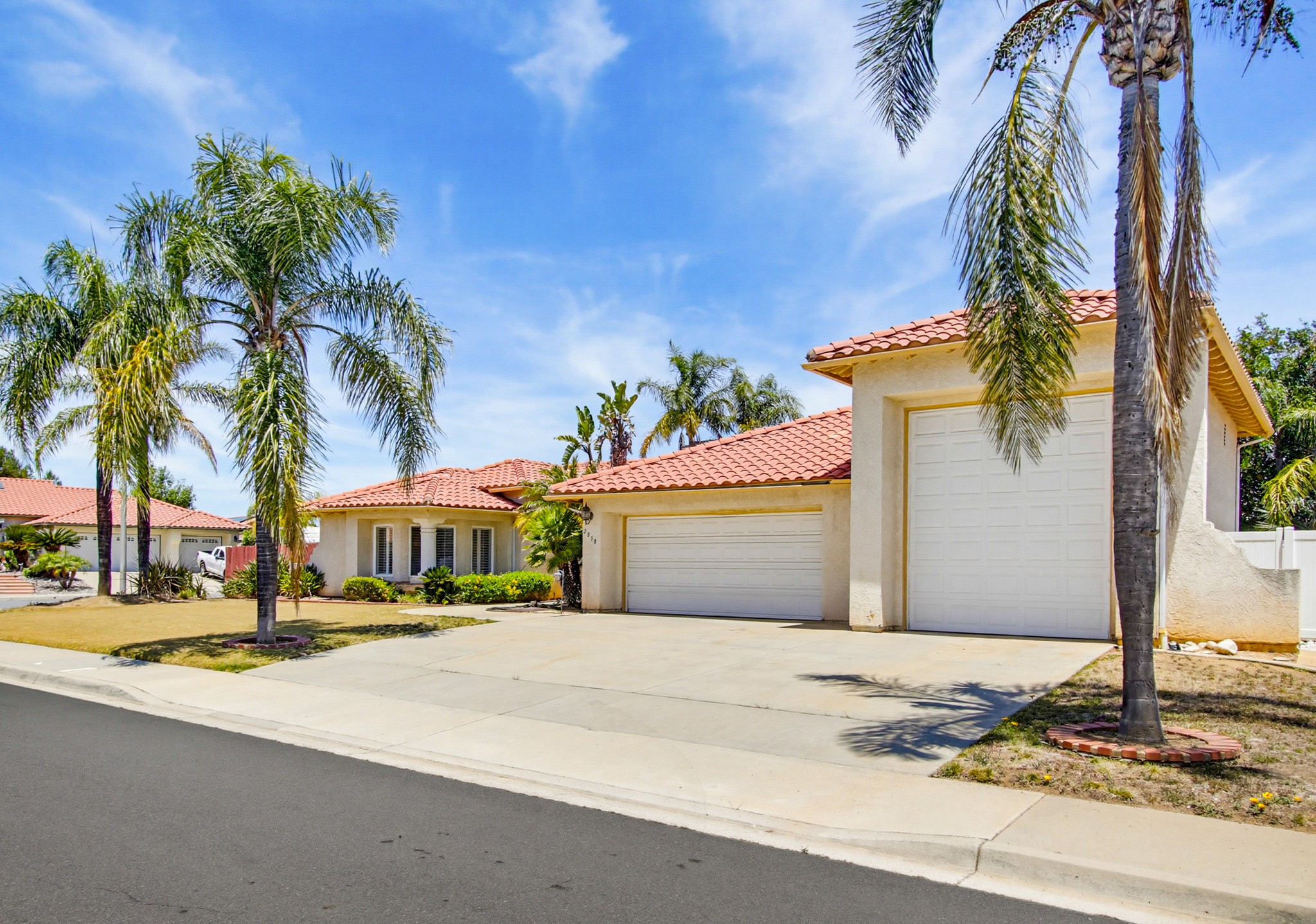 Virtual tour photo 4 of 57 for 2858 Manzanita View Rd