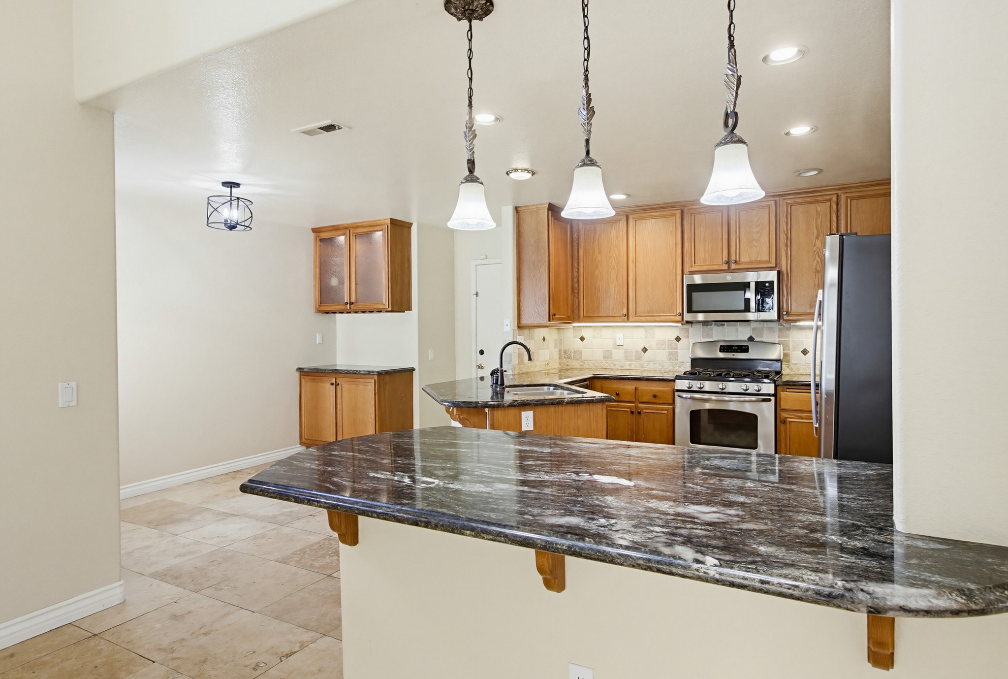 Virtual tour photo 19 of 57 for 2858 Manzanita View Rd