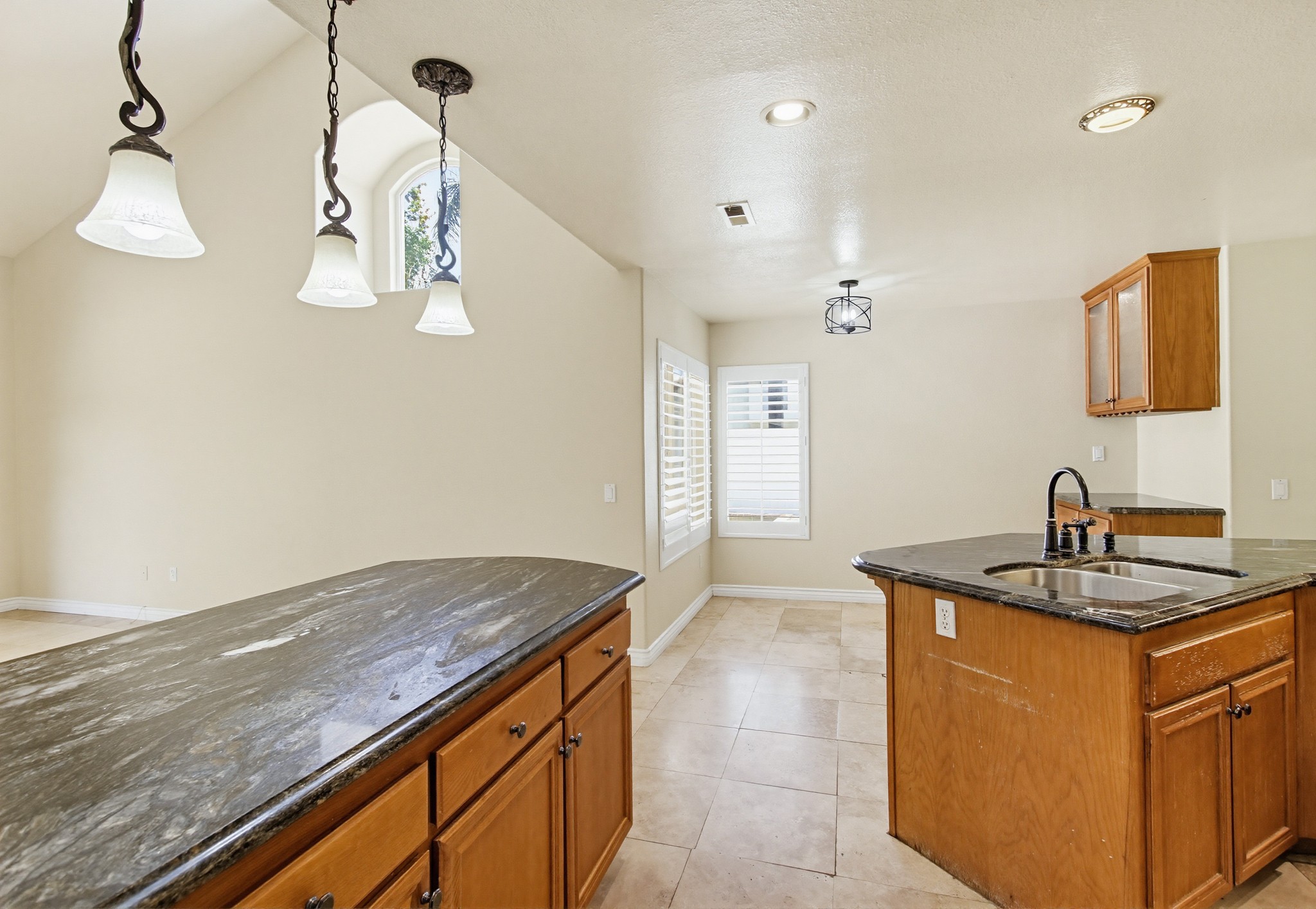 Virtual tour photo 22 of 57 for 2858 Manzanita View Rd