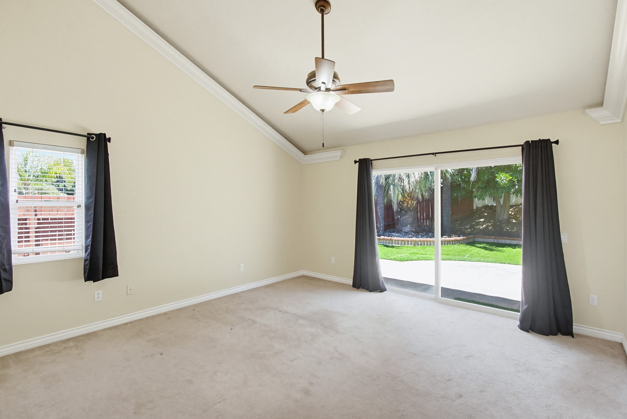 Virtual tour photo 25 of 57 for 2858 Manzanita View Rd