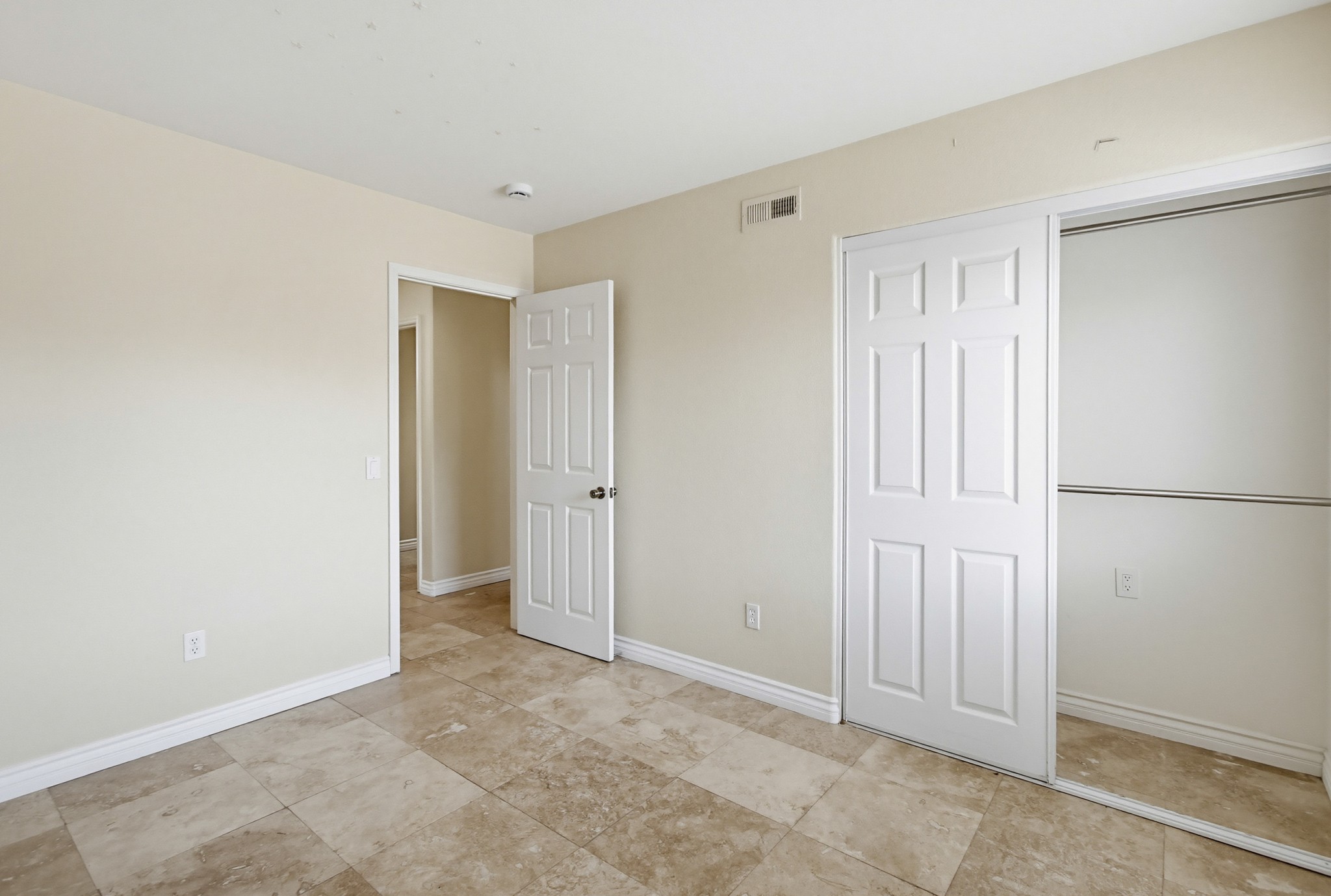 Virtual tour photo 35 of 57 for 2858 Manzanita View Rd