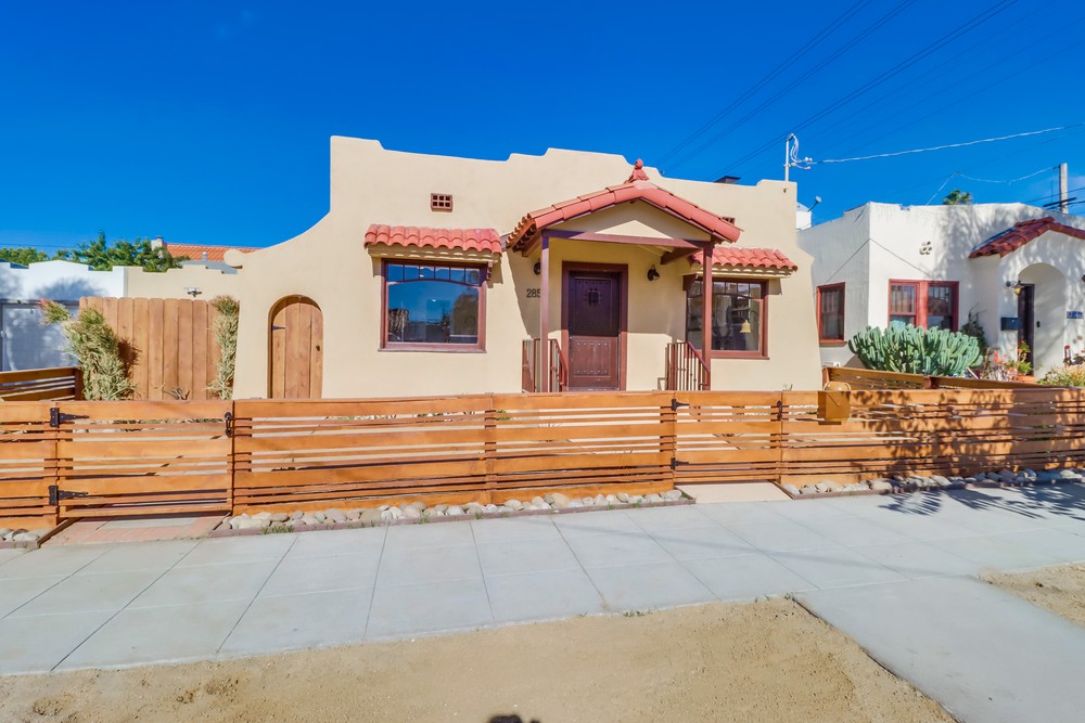 Virtual tour photo 3 of 44 for 2858 Monroe Ave