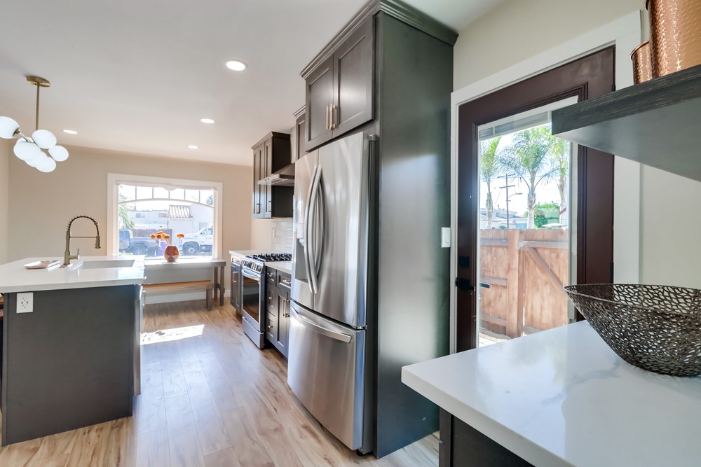 Virtual tour photo 19 of 44 for 2858 Monroe Ave